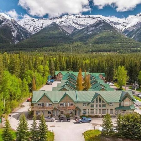 Banff Wood Lodge كانمور المظهر الخارجي الصورة