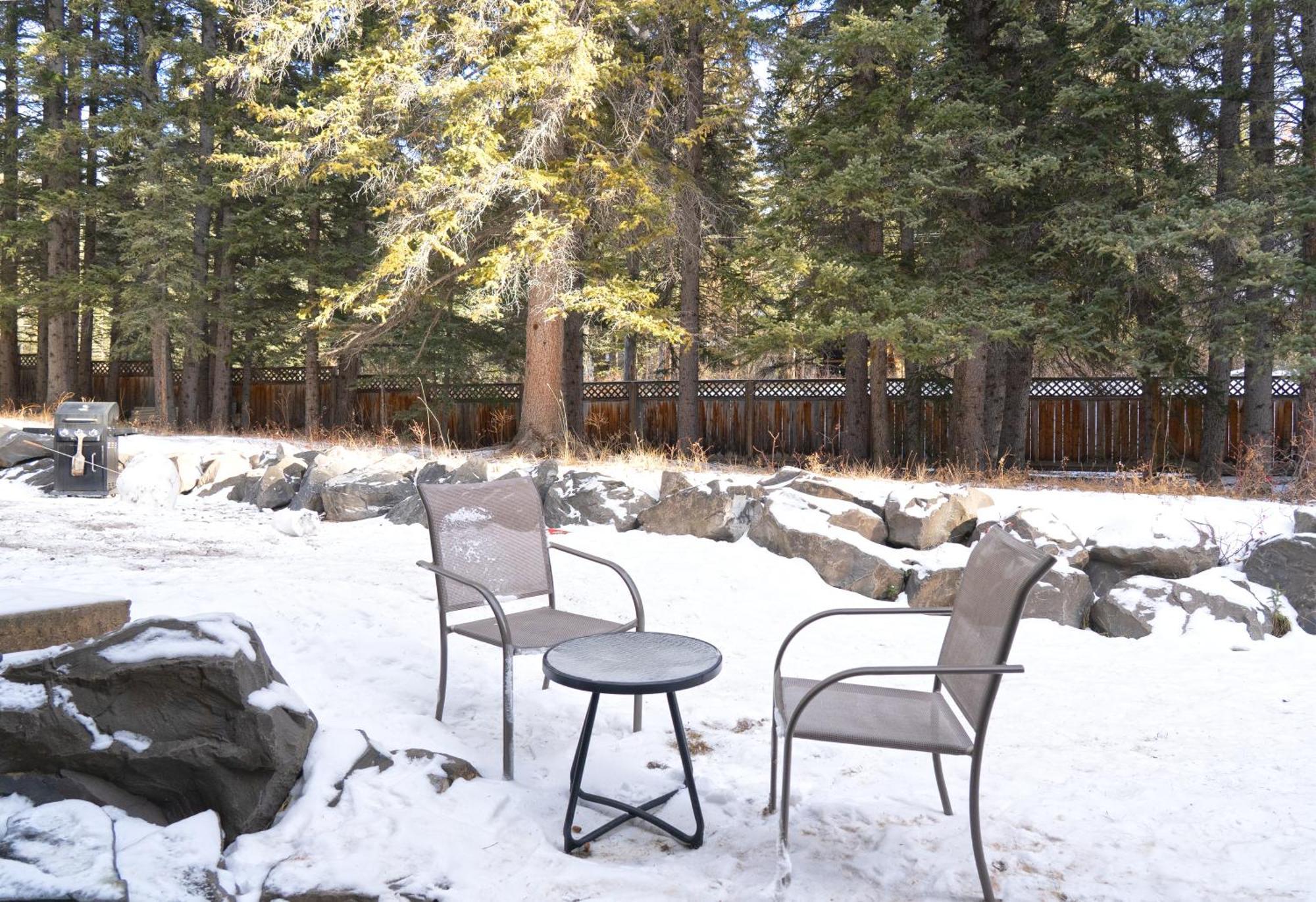 Banff Wood Lodge كانمور المظهر الخارجي الصورة