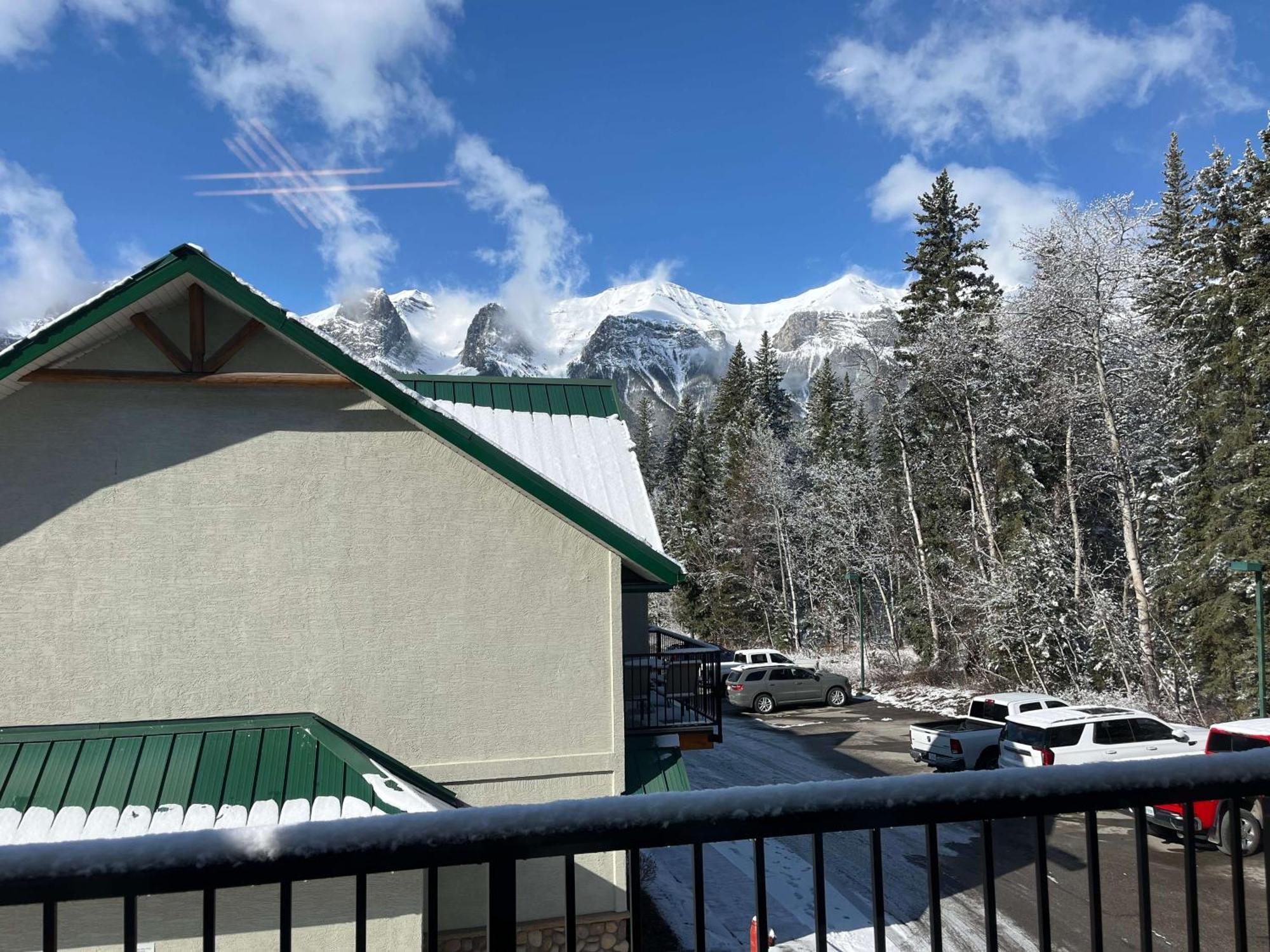 Banff Wood Lodge كانمور المظهر الخارجي الصورة
